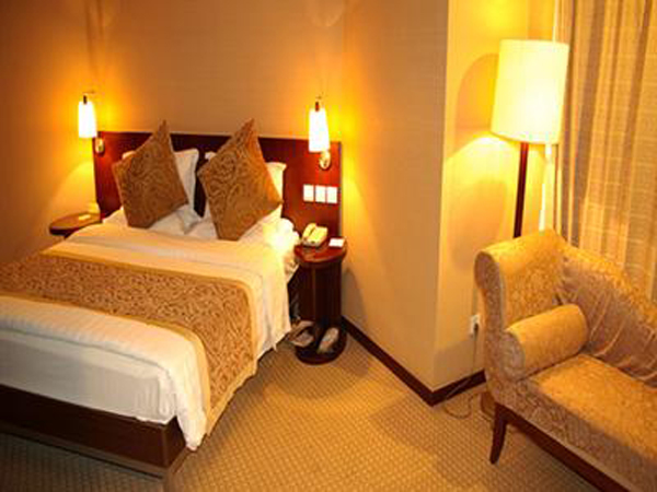 Dongfang Hotel